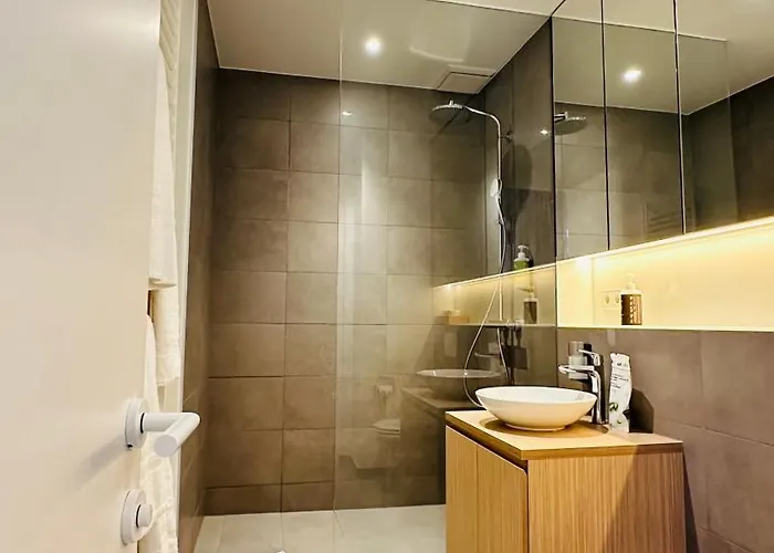 Fischer à La Pétrusse 001 *